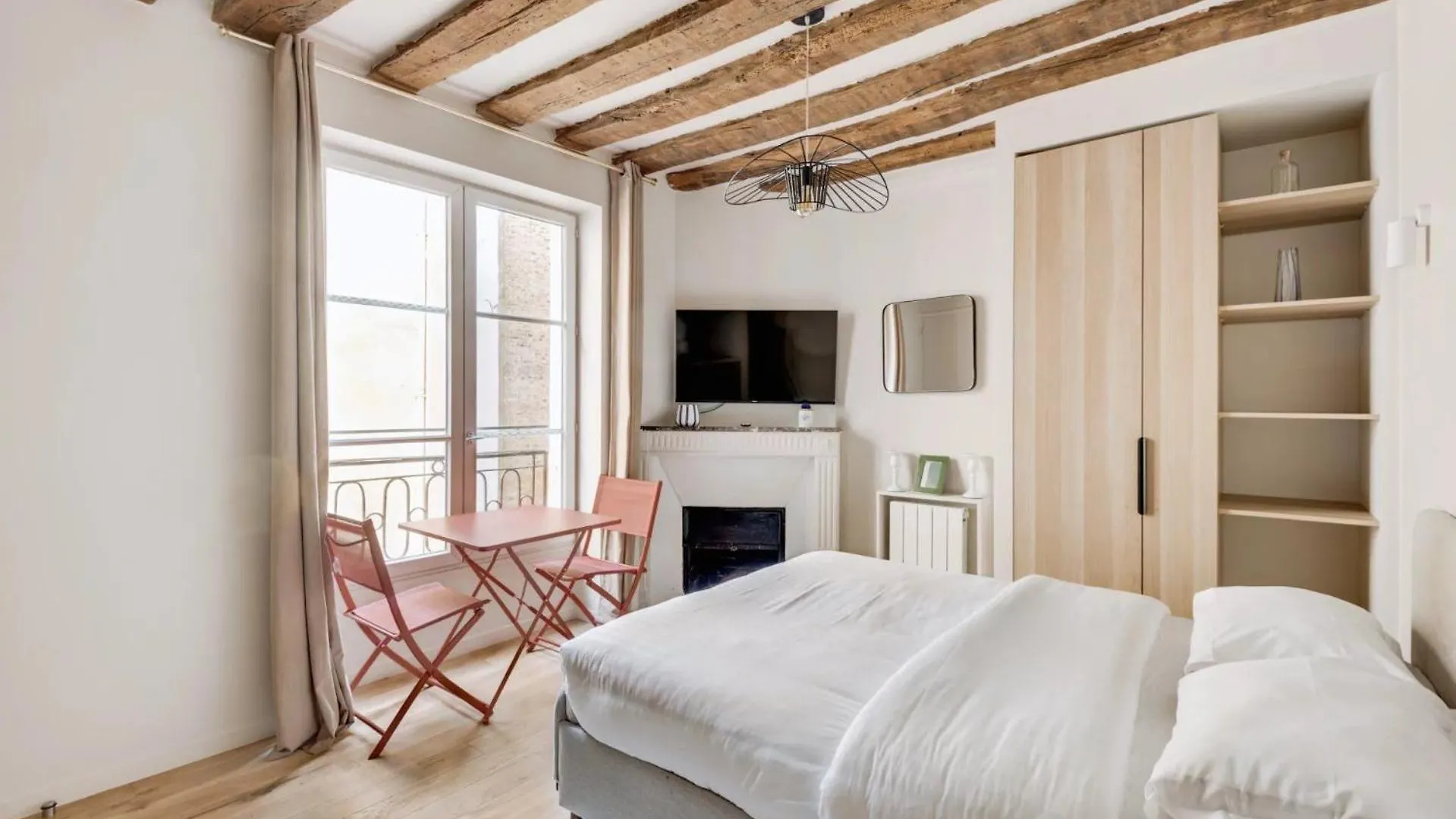 Apartment Magnifique Studio Ile Saint Louis - Paris 4 - 2P - Flat-Guest